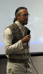 Jeff, the guru of southern Iowa - photo by Paul Hertzel